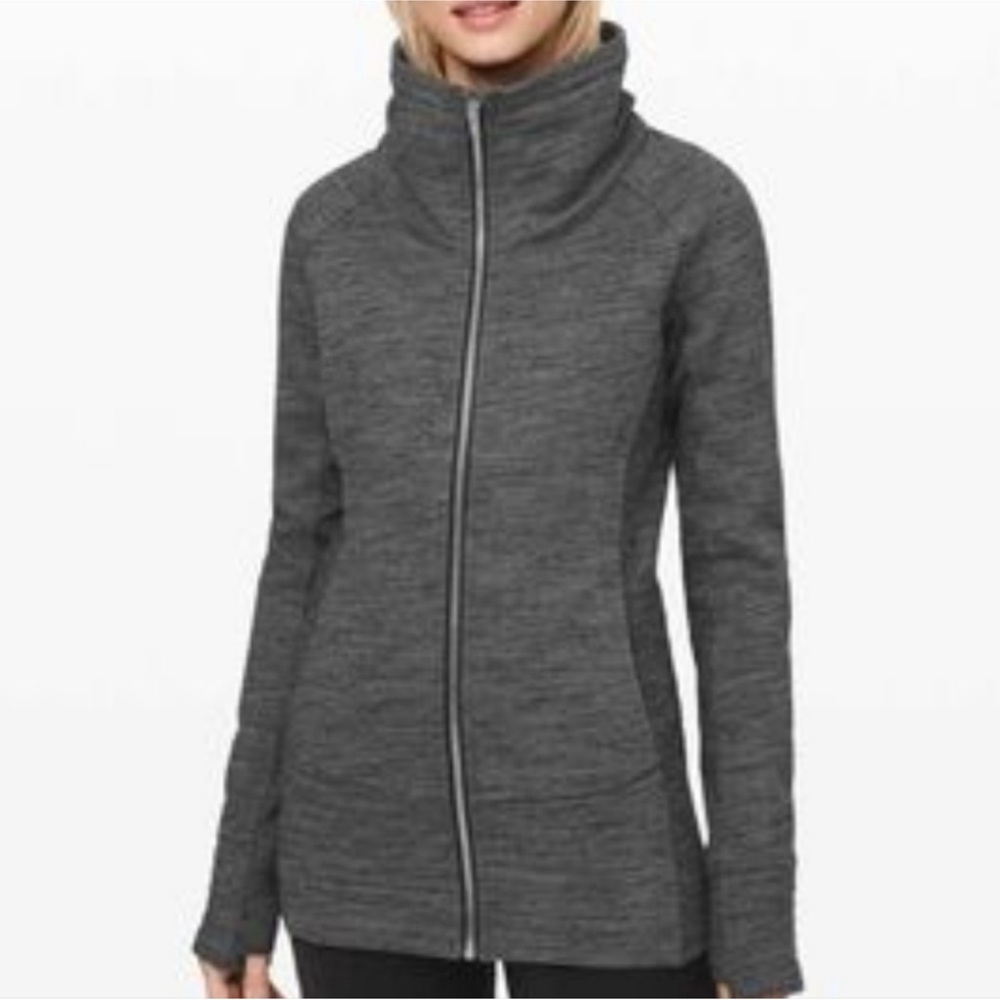Lululemon radiant  jacket in gray size 8